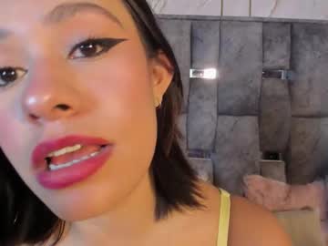 mia_roux13's sex show image mia_roux13's sex show image