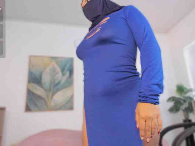 kylie-soraya's sex show image