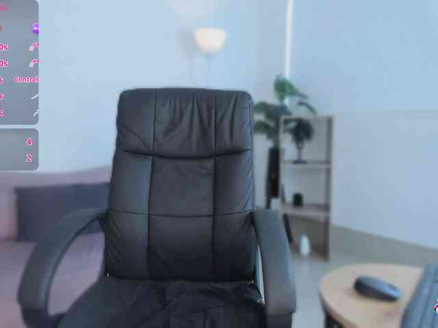 kylie-soraya's sex show image