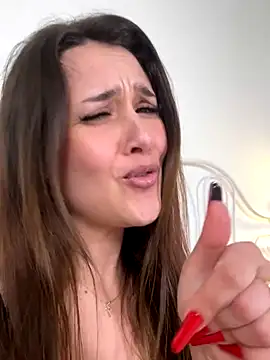 MayaVonDe's sex show image