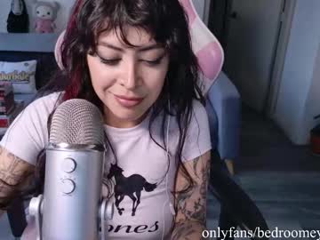Изображение секс-шоу модели bedroomeyess