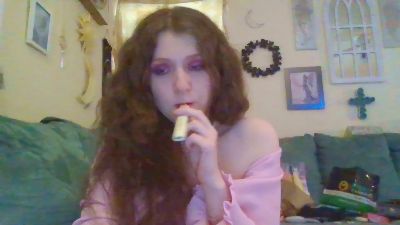 Изображение секс-шоу модели QueenCrimson