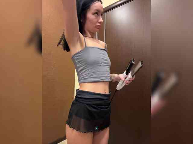 Kisa-Gav's sex show image Kisa-Gav's sex show image