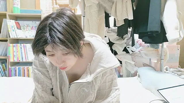 Изображение секс-шоу модели morikawa_sayaka Изображение секс-шоу модели morikawa_sayaka