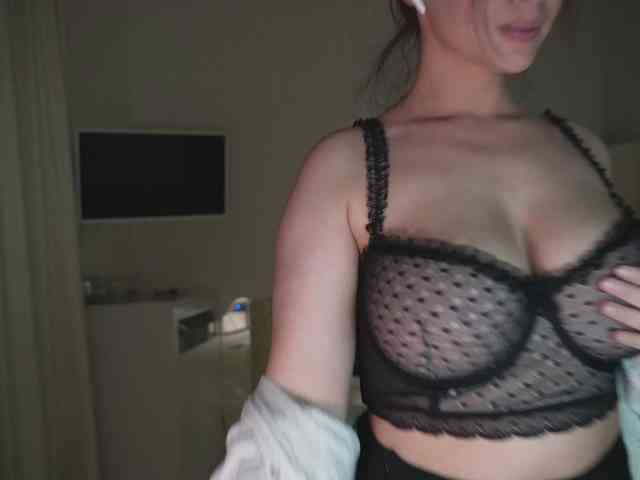 -catt-'s sex show image