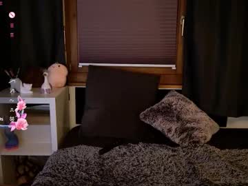 hot_beautiful_milf's sex show image