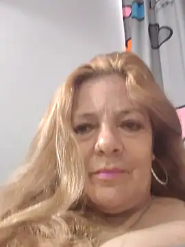 karlaanqui1's sex show image