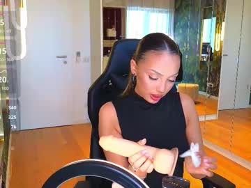 mileysin's sex show image