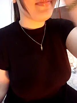 im_here-'s sex show image