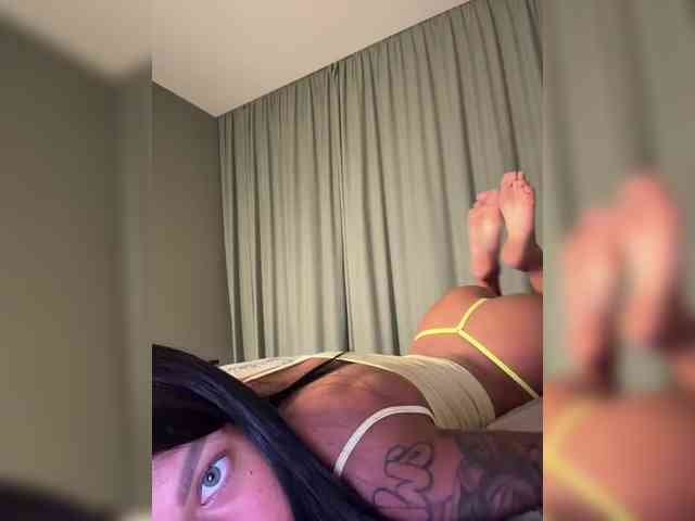 chicanogirl's sex show image chicanogirl's sex show image