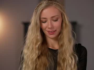 Изображение секс-шоу модели vika54784 Изображение секс-шоу модели vika54784
