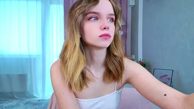 Изображение секс-шоу модели b4by_LoL1