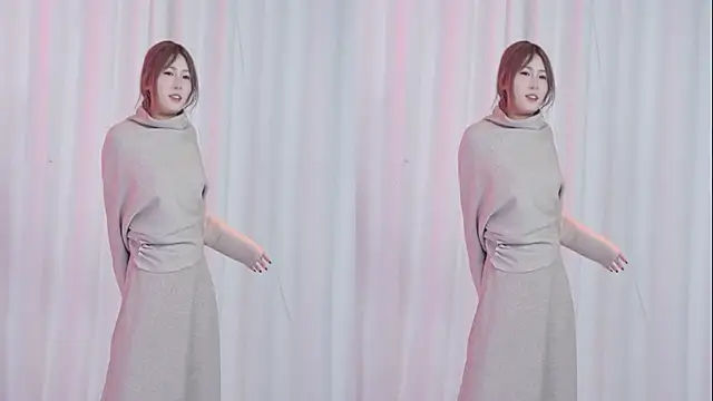 YC-18girl's sex show image