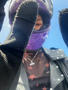 Camilla_Miller01's sex show image