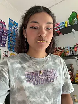 Camilla_Miller01's sex show image