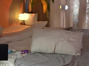 Изображение секс-шоу модели shinyways