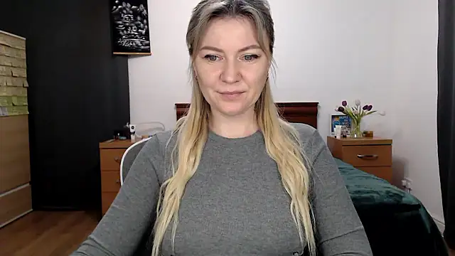 ParadiseAlina's sex show image