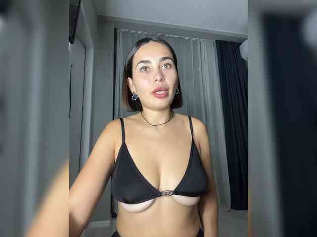 Изображение секс-шоу модели Talilia Изображение секс-шоу модели Talilia