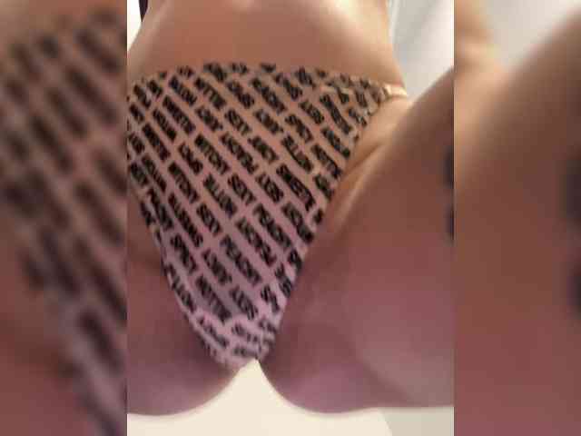 Talilia's sex show image