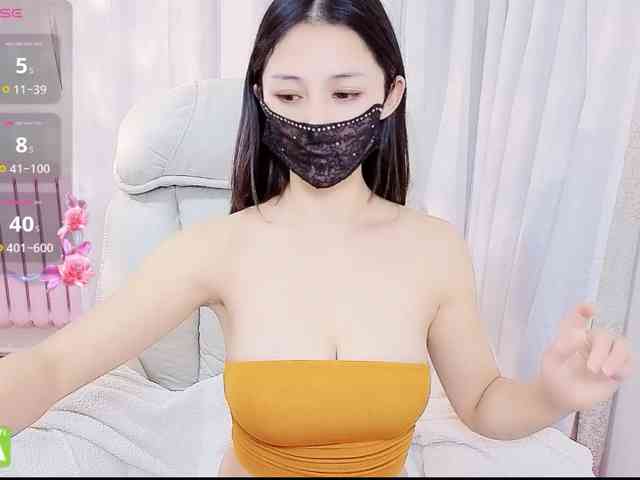 mimichan-777's sex show image