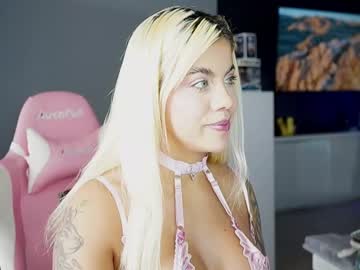 cristalhill's sex show image