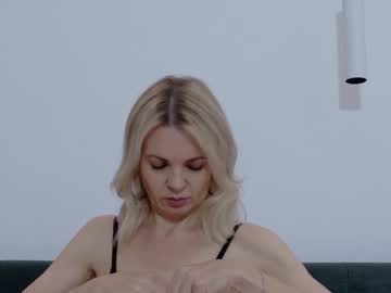 Изображение секс-шоу модели annabene Изображение секс-шоу модели annabene