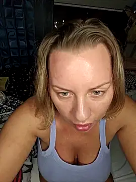 Sparkle2206's sex show image