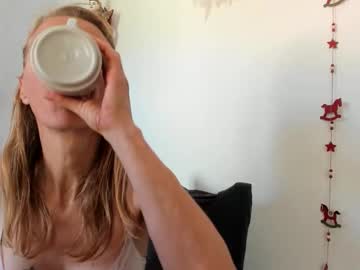 Изображение секс-шоу модели munishpunish