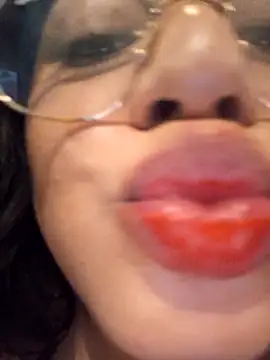 Изображение секс-шоу модели Leslydeleon23