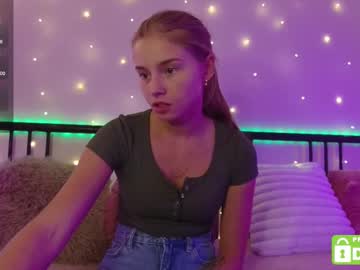 Изображение секс-шоу модели roxxxie_reid