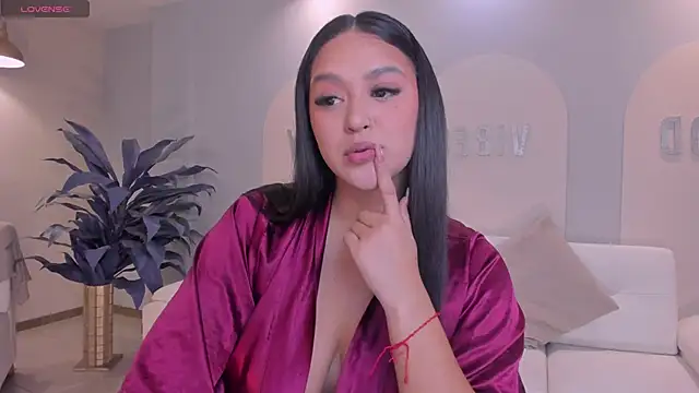 ToriCrossX's sex show image