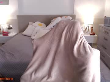 smileyouarehere's sex show image