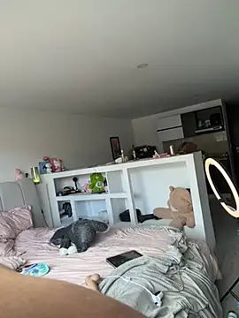 Cloee_Rainbow1's sex show image