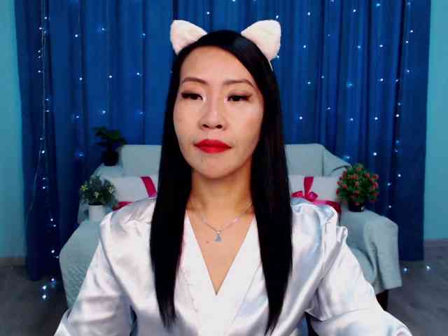 Sarahsexygirl's sex show image Sarahsexygirl's sex show image