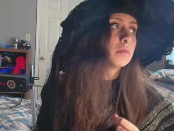 witchbitchmommy's sex show image