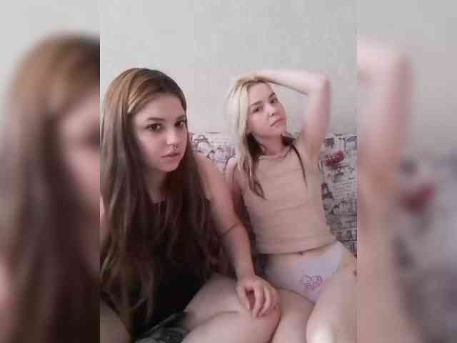 cutesmiles's sex show image