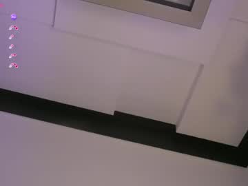airi_pierce's sex show image