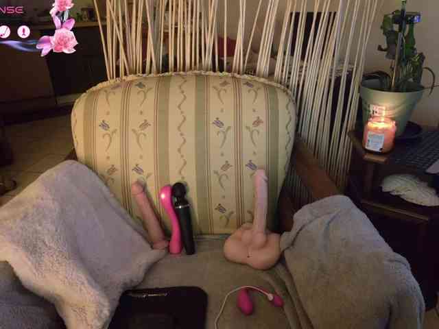 Sexshow-Bild von LISACAM2CAM Sexshow-Bild von LISACAM2CAM