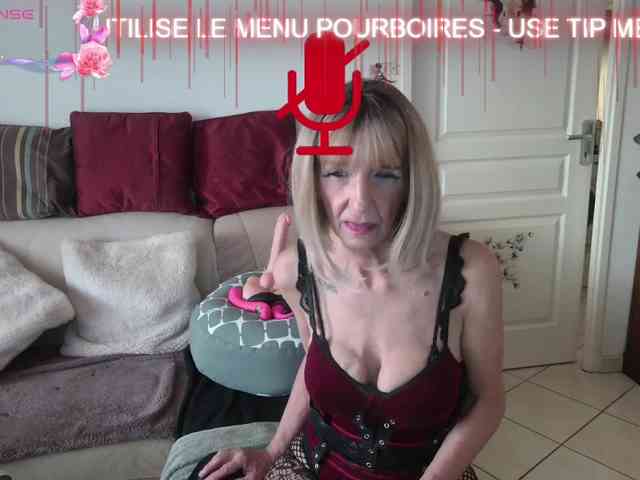 Sexshow-Bild von LISACAM2CAM Sexshow-Bild von LISACAM2CAM