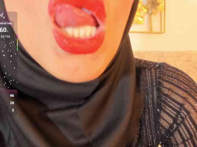 kalaa-'s sex show image