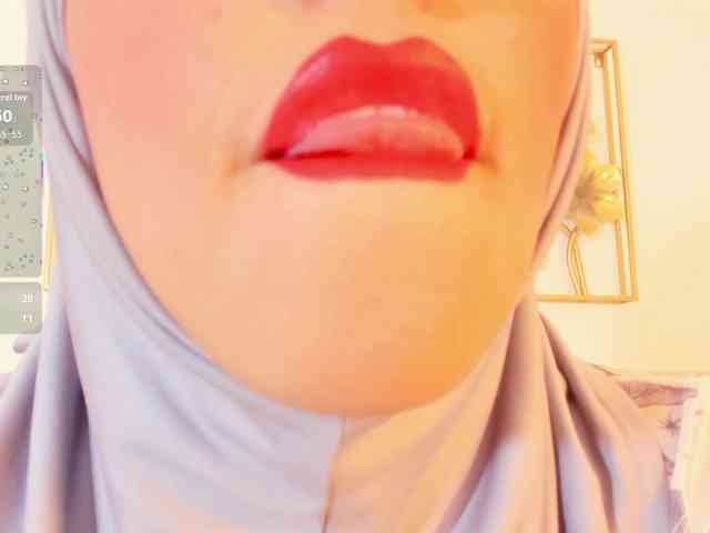 kalaa-'s sex show image