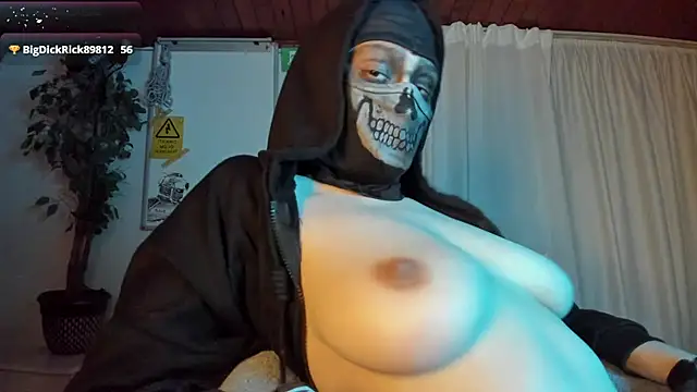 Изображение секс-шоу модели cos_operator