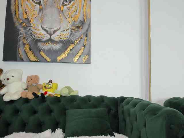 SweetPrya's sex show image