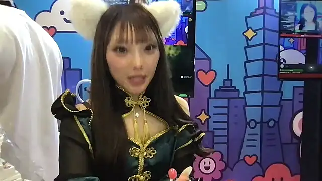 nemui_oyasumi's sex show image