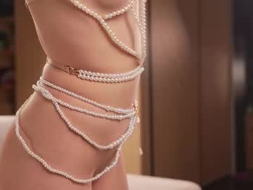 villanelle_l's sex show image