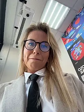 LisaMurr's sex show image