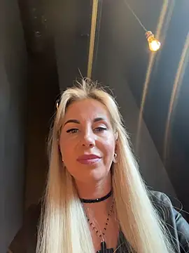 Изображение секс-шоу модели LisaMurr
