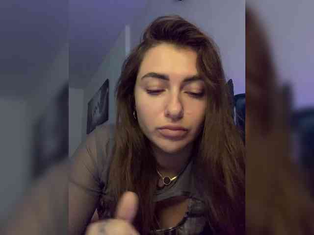 Sexshow-Bild von WILDGIRL Sexshow-Bild von WILDGIRL