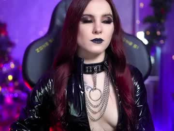 Изображение секс-шоу модели nelle_