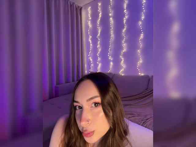Sexshow-Bild von DearAmiira Sexshow-Bild von DearAmiira